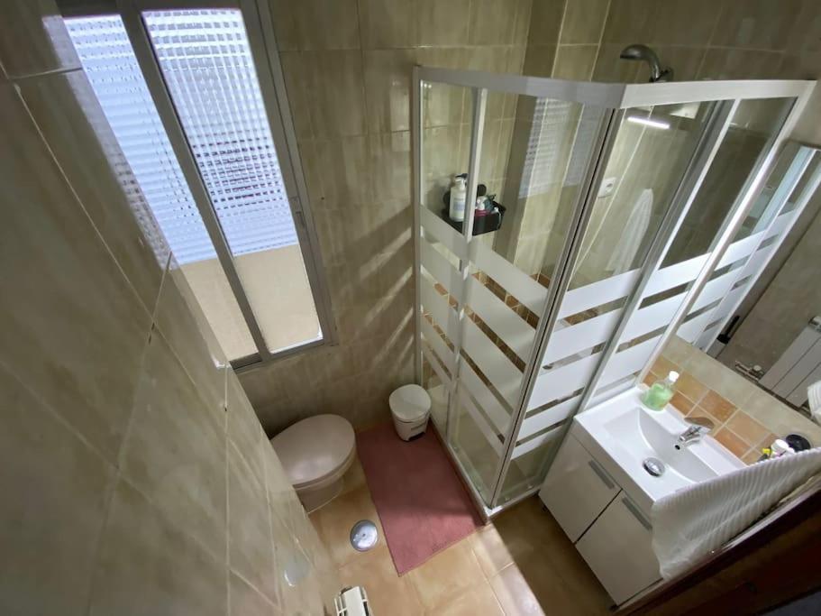 Habitacion Interior En Madri Exterior foto